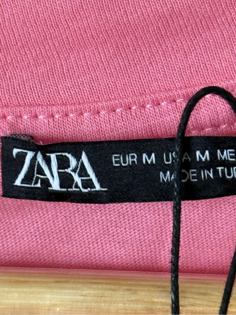 Zara Bright Pink Ruffle Sleeve Tee - Picture 4 of 6